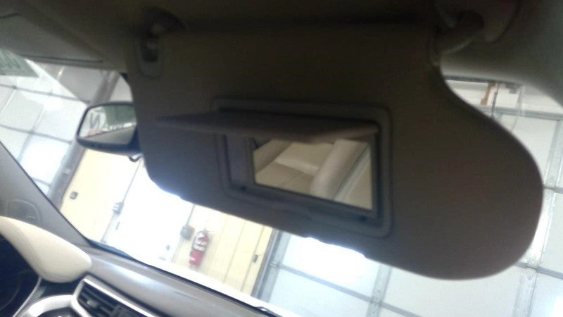 Passenger Right Sun Visor Illuminated Fits 15-18 MURANO 1958613