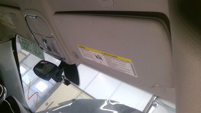 Passenger Sun Visor Without Garage Door Opener Fits 19-23 CHEROKEE 164