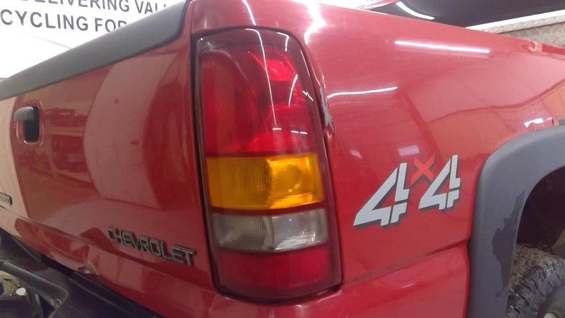 Passenger Right Tail Light Wideside Fits 99-03 SIERRA 1500 PICKUP 2011