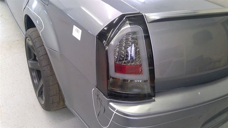 Passenger Caliper Rear SRT8 Opt BR4 Fits 05-08 12-14 300 1635662