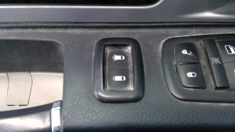 Driver Front Door Switch Driver's Vent Windows Fits 08-11 CARAVAN 1919