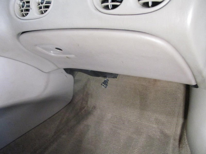 BONNEVILL 2002 Glove Box 1881338