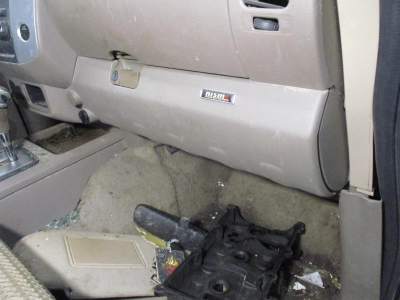 FRONTIER 2009 Glove Box 1909528
