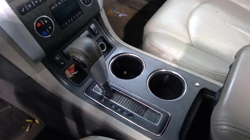 TRAVERSE 2009 Transmission Shift 2037184