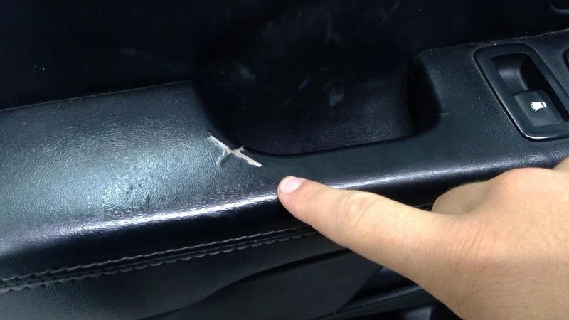 CARAVAN 2018 Front Door Trim Panel 2039899