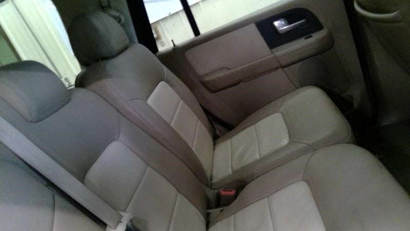 EXPEDITON 2003 Seat Rear 2024599