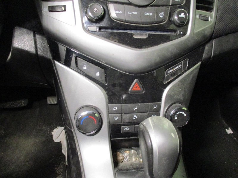 Temperature Control Without Heated Seat ID 95017054 Fits 11-12 CRUZE 2