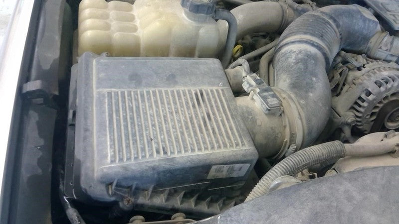 Air Cleaner 6.6L VIN 1 8th Digit Opt LB7 Fits 02-04 SIERRA 2500 PICKUP