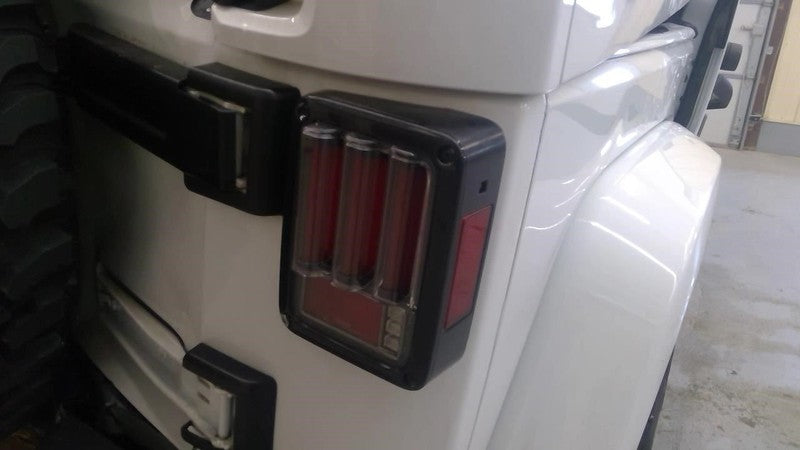 WRANGLER 2016 Tail Light 2007180