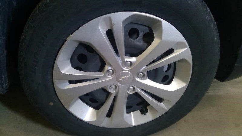 Wheel Cover HubCap 17" Fits 24-26 TRAX 2011257