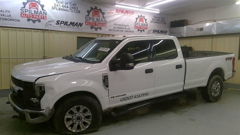 Ford F-350SD 2019 Headrest Used 5646