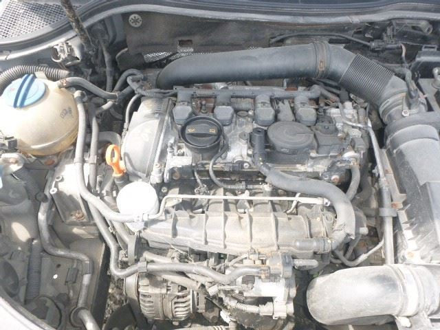 Passenger Right Headlight Halogen Fits 09-12 CC 1565979