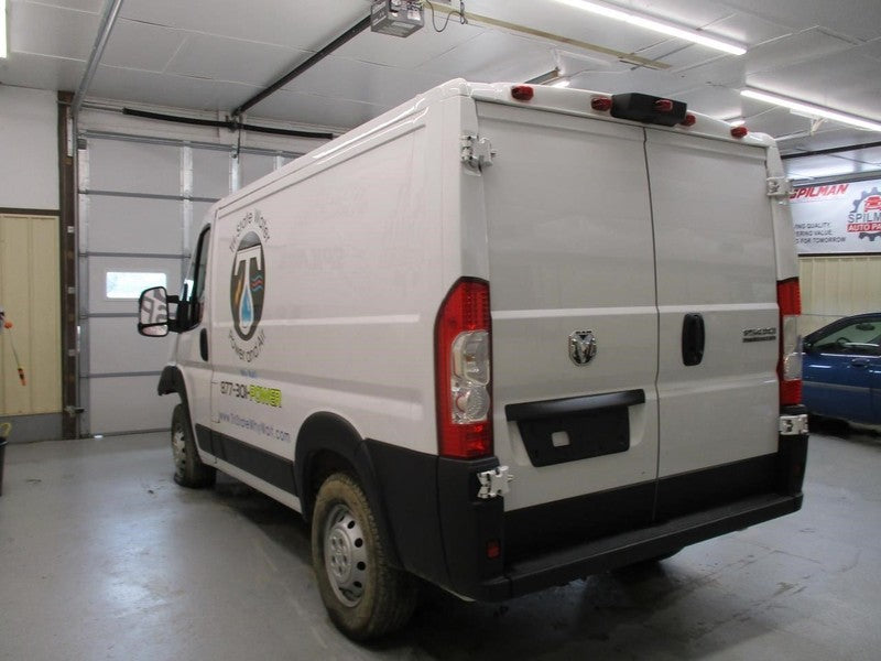 PROMAST15 2023 Owners Manual 1685524