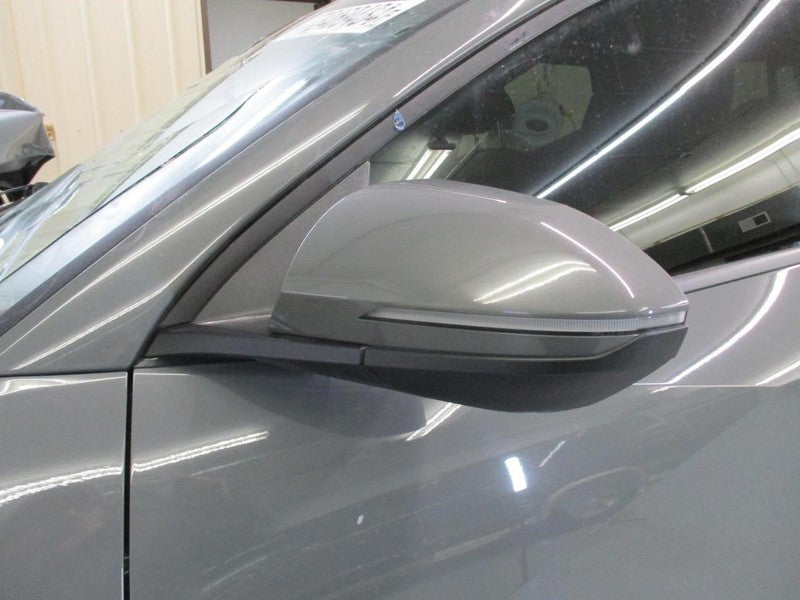 SANTACRUZ 2022 Front Door Trim Panel 1627875