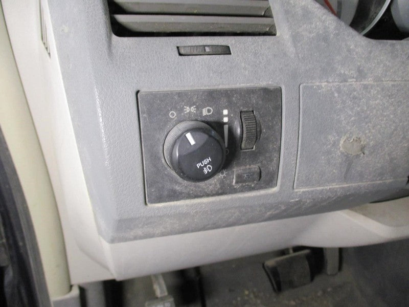 CARAVAN 2008 Dash/Interior/Seat Switch 1910456