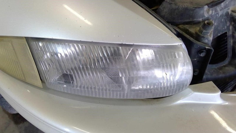 Passenger Right Headlight Fits 96-99 RIVIERA 1923551