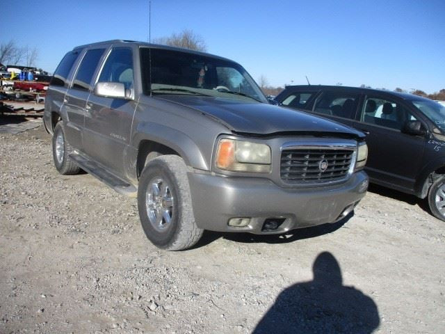 Carrier Front Axle Classic Style 3.73 Ratio Opt GT4 Fits 97-00 TAHOE 1