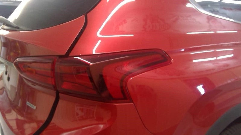Passenger Tail Light Incandescent Fits 19-20 SANTA FE 1997075