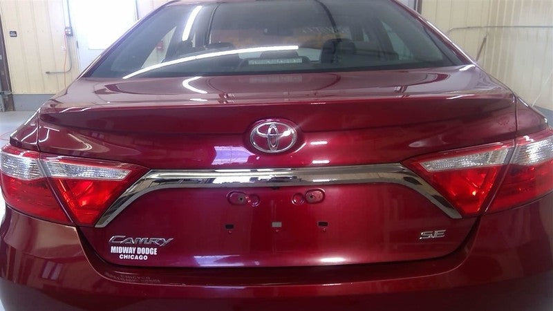 Passenger Headlight Halogen Without Black Trim Fits 15-17 CAMRY 164000
