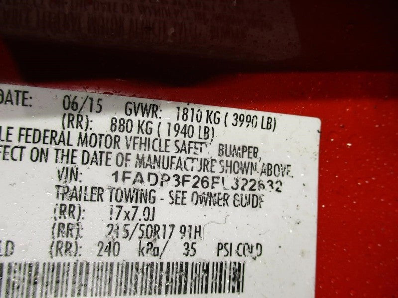 FOCUS 2015 Front Door Trim Panel 2061713