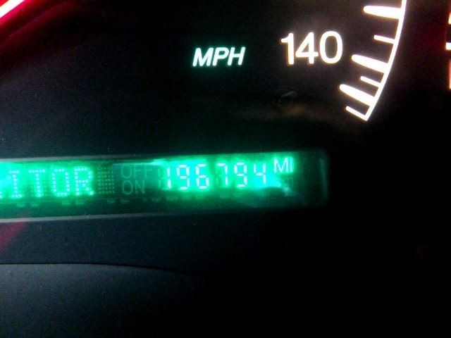 Speedometer Cluster US Analog Opt UY9 Fits 01-05 DEVILLE 1493817