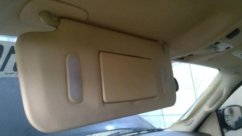 Driver Left Sun Visor Illuminated Fits 07-14 ESCALADE 2012346