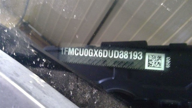 Grille Upper SE Fits 13-16 ESCAPE 1712602
