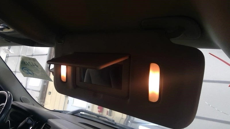 Passenger Right Sun Visor Illuminated Fits 07-14 ESCALADE 1894132