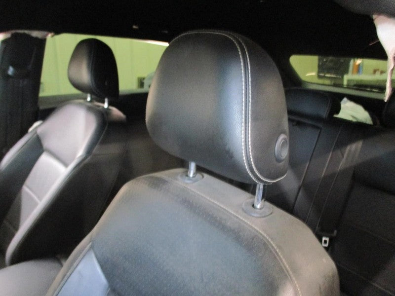 Volkswagen Atlas Cross Sport 2021 Headrest Used 1989