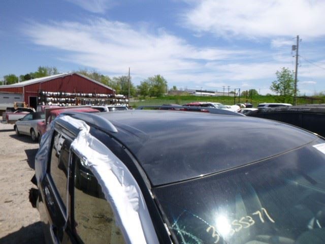 Radiator Fan Motor Fan Assembly Fits 11-17 QUEST 1177757