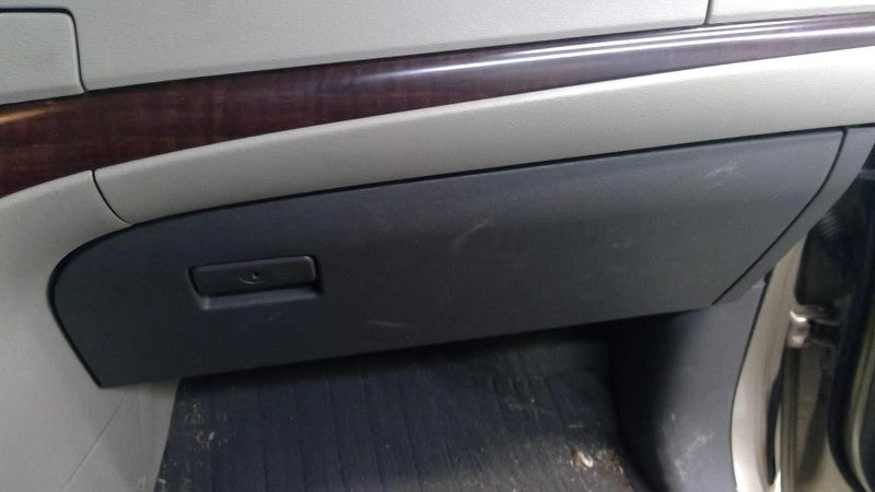 SIENNA 2011 Glove Box 1899396