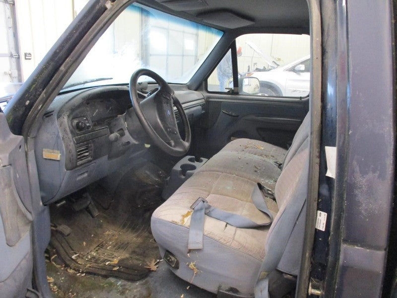 F150 1992 Seat Belt Front 1728928