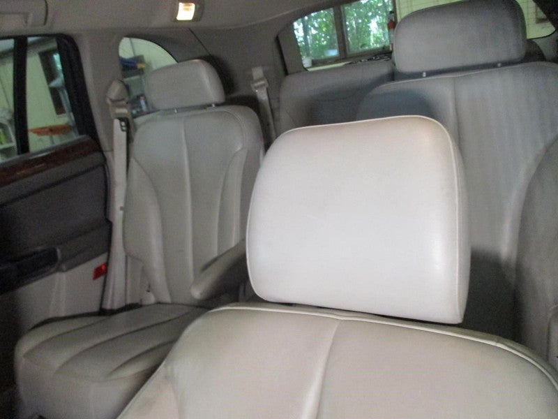 Chrysler Pacifica 2005 Headrest Used 3672