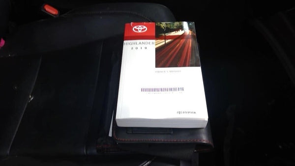 HIGHLANDR 2019 Owners Manual 1898012