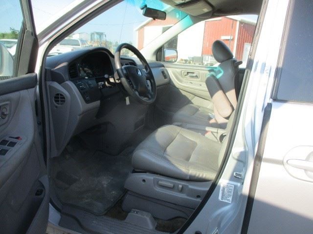ODYSSEY 2004 High Mounted Stop Light 1580167
