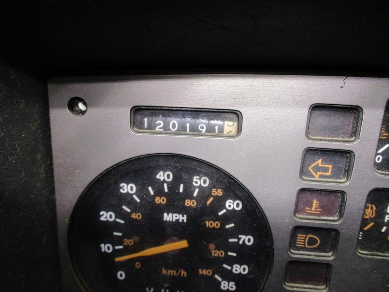 FIERO 1987 Seat Belt Front 1679847