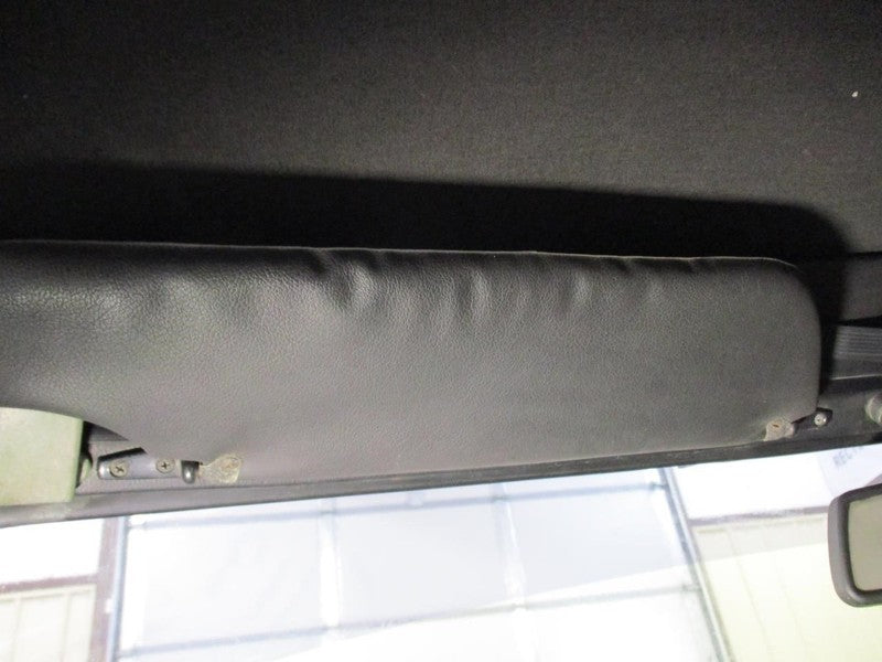 GRADUATE 1989 Sun Visor 1670672