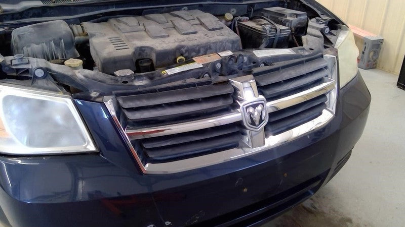 Grille Chrome Surround Fits 08-10 CARAVAN 1925562