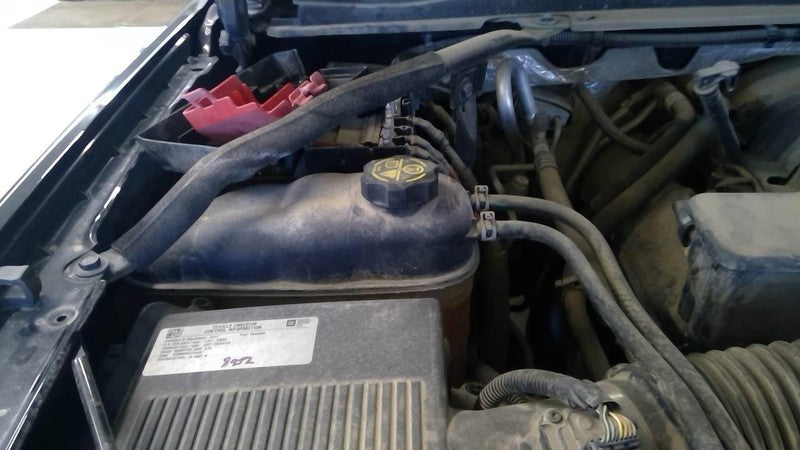 Coolant Reservoir Fits 15-20 ESCALADE 1900561