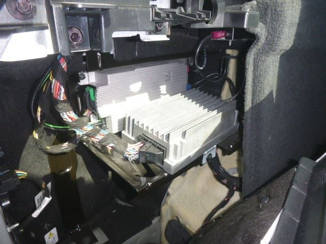Audio Equipment Radio Amplifier Hifi Audio System Fits 09-14 BMW Z4 15