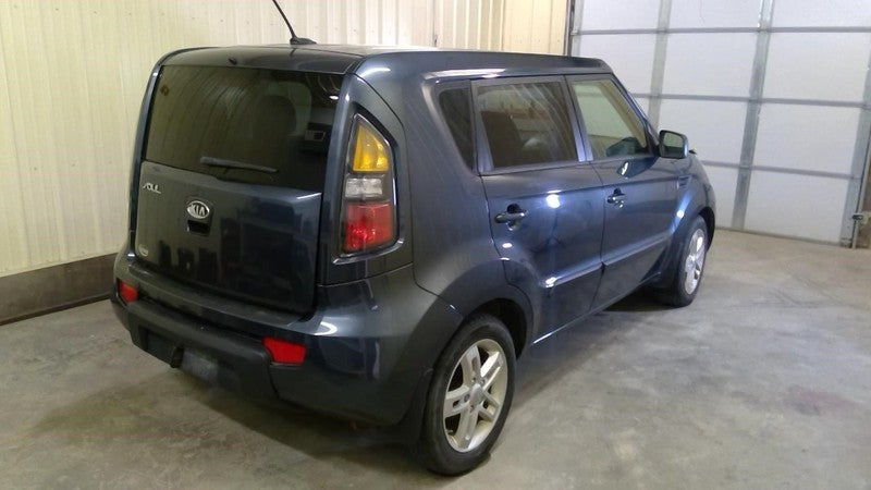 SOUL 2011 Seat Rear 2028543