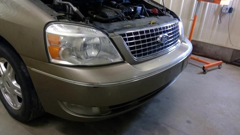 Ford Freestar 2005 Headrest Used 0323