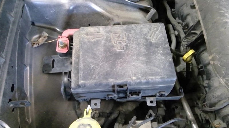 Fuse Box Engine Compartment Fits 17 300 1921155