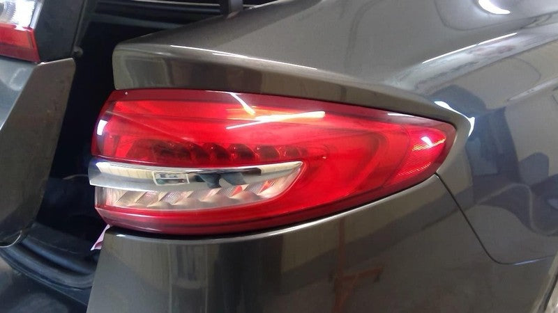 Passenger Tail Light Quarter Panel Mounted Fits 17-20 FUSION 1904279