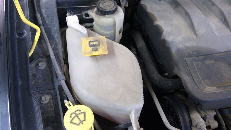 Driver Left Rear Door Glass Fits 08-14 AVENGER 1716570