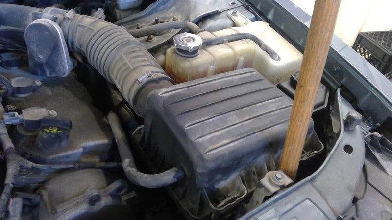 Air Cleaner 2.7L Fits 05-10 300 1888850