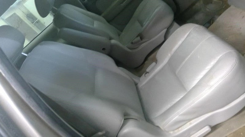SUBURBN15 2007 Seat Rear 2020655