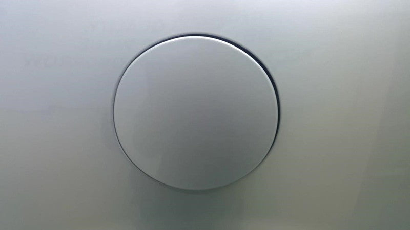 TRAVERSE 2017 Fuel Filler Door 1738485