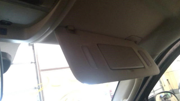 Passenger Right Sun Visor Illuminated Fits 07-14 ESCALADE 2002036