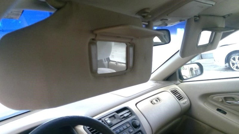 Driver Left Sun Visor With Illumination Fits 98-02 ACCORD 1930500